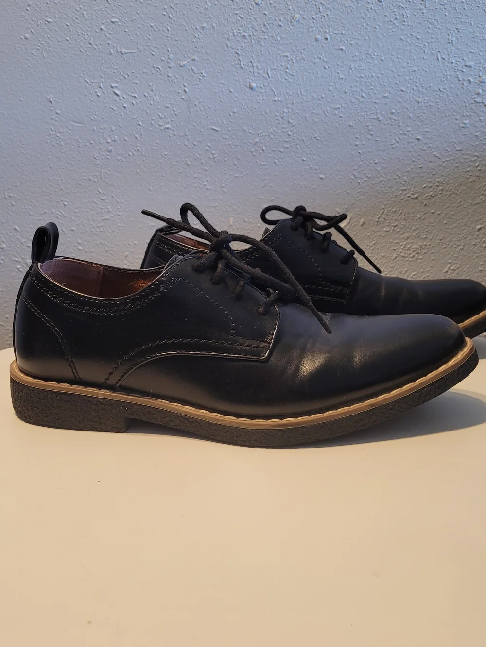 Deer Stags Black Lace-Up Kids Dress Shoes with Tan Trim